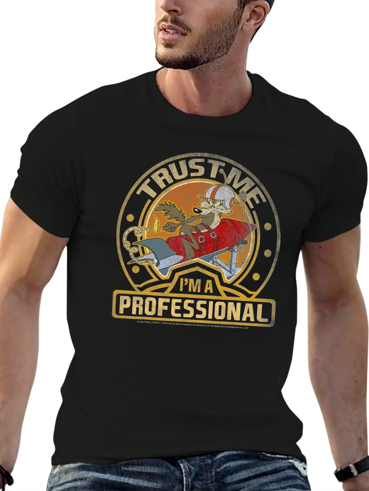 Trust Me Im A Professional Wile E Coyote T-Shirt product image 9