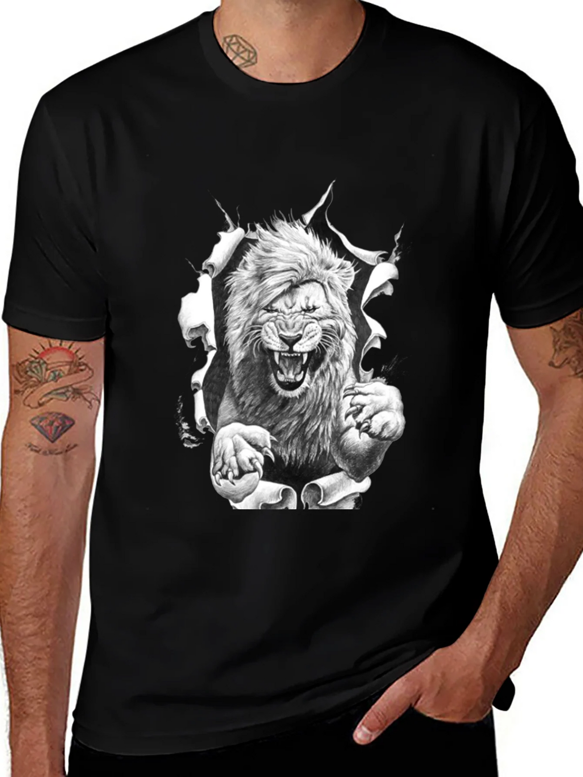 Lion Graphic Print Black Tee product image 1